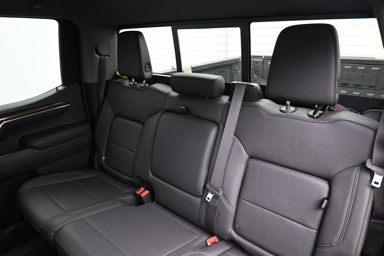 Used 2024 Chevrolet Silverado 1500 RST AWD/4WD image 12