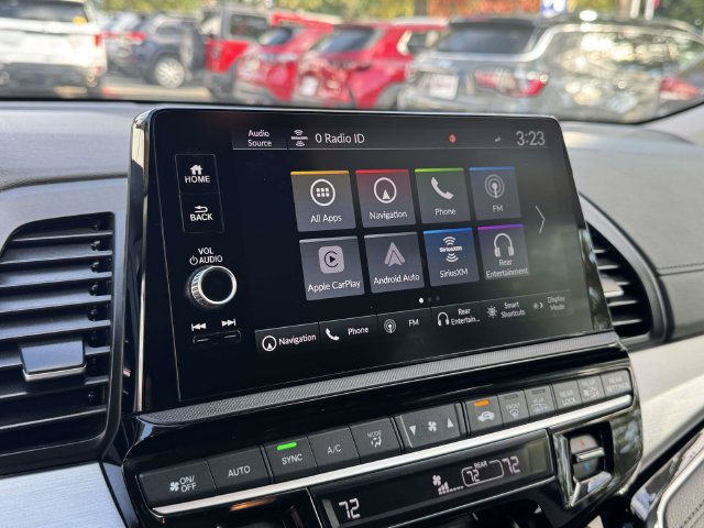 Used 2025 Honda Odyssey Touring image 32