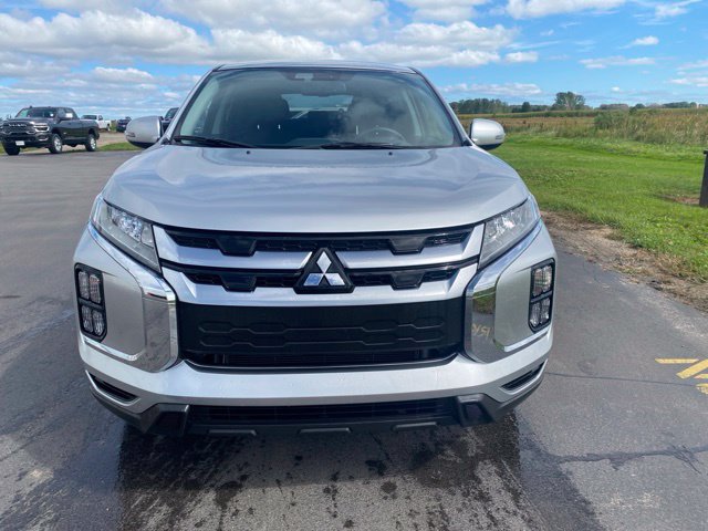 Used 2026 Mitsubishi Outlander Sport SE AWD/4WD image 7