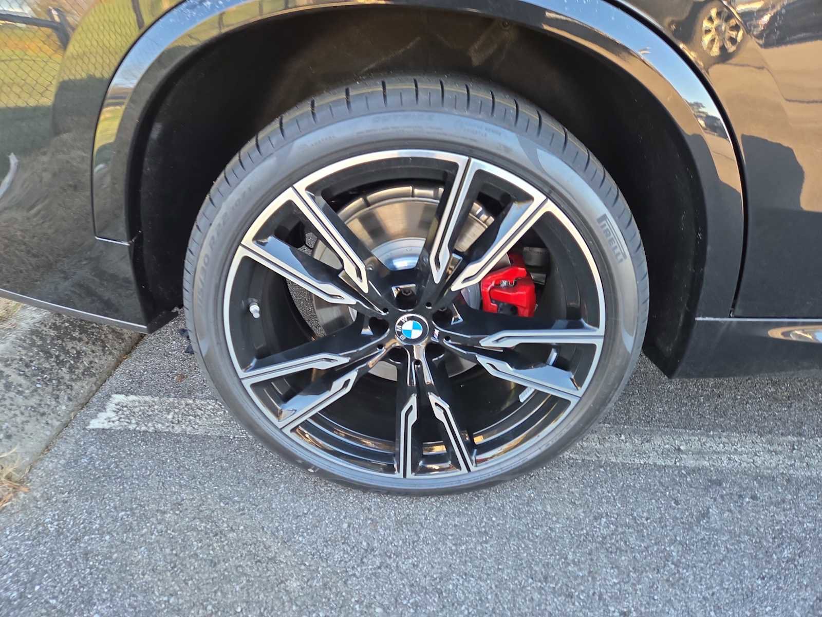 New 2026 BMW X5 M60i w/ Climate Comfort Package image 4