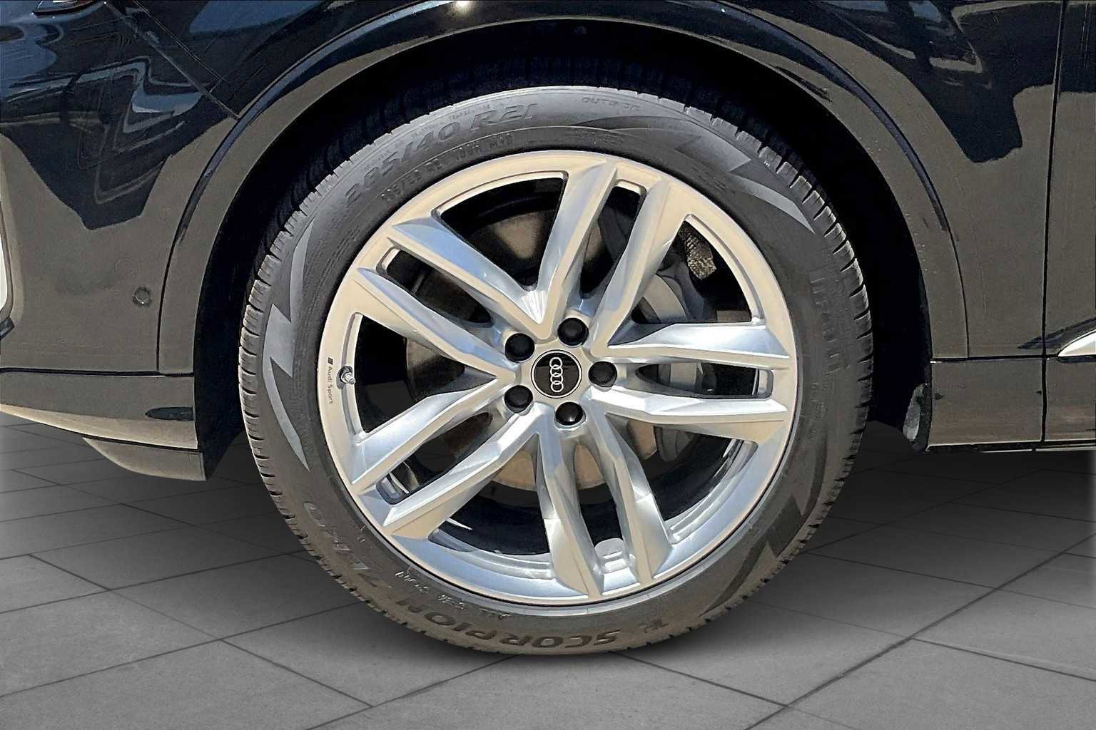 New 2025 Audi Q7 Premium Plus image 11