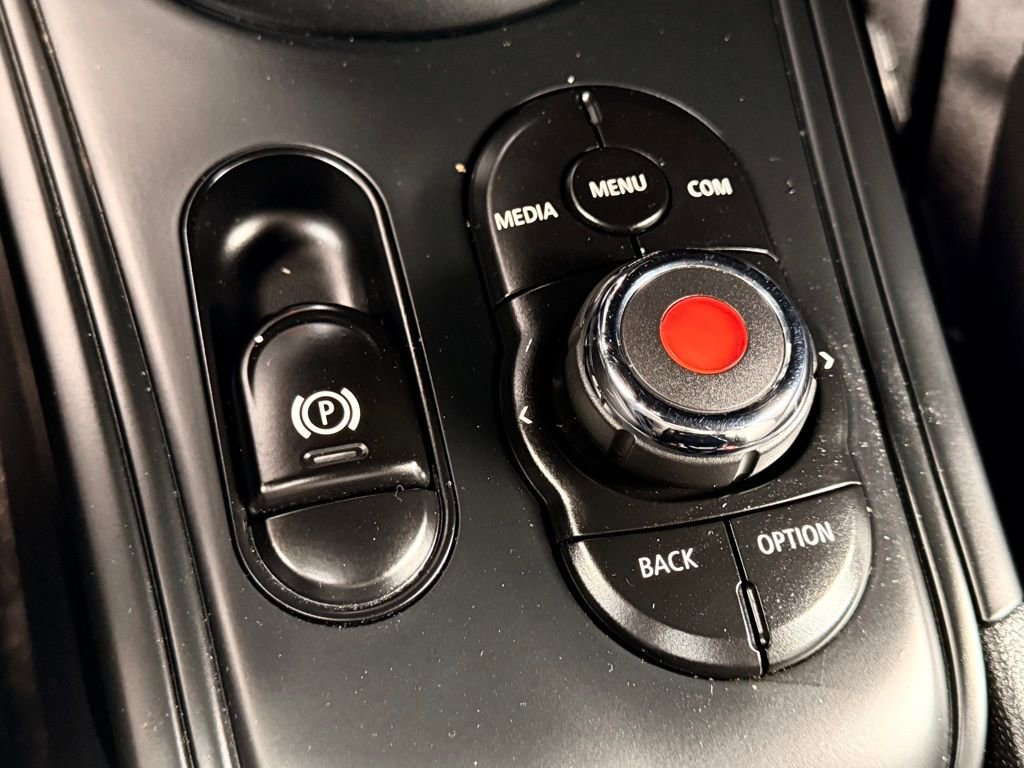 Used 2019 MINI Cooper Countryman S w/ Storage Package image 23