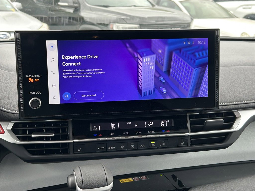 Used 2025 Toyota Sienna XSE image 22