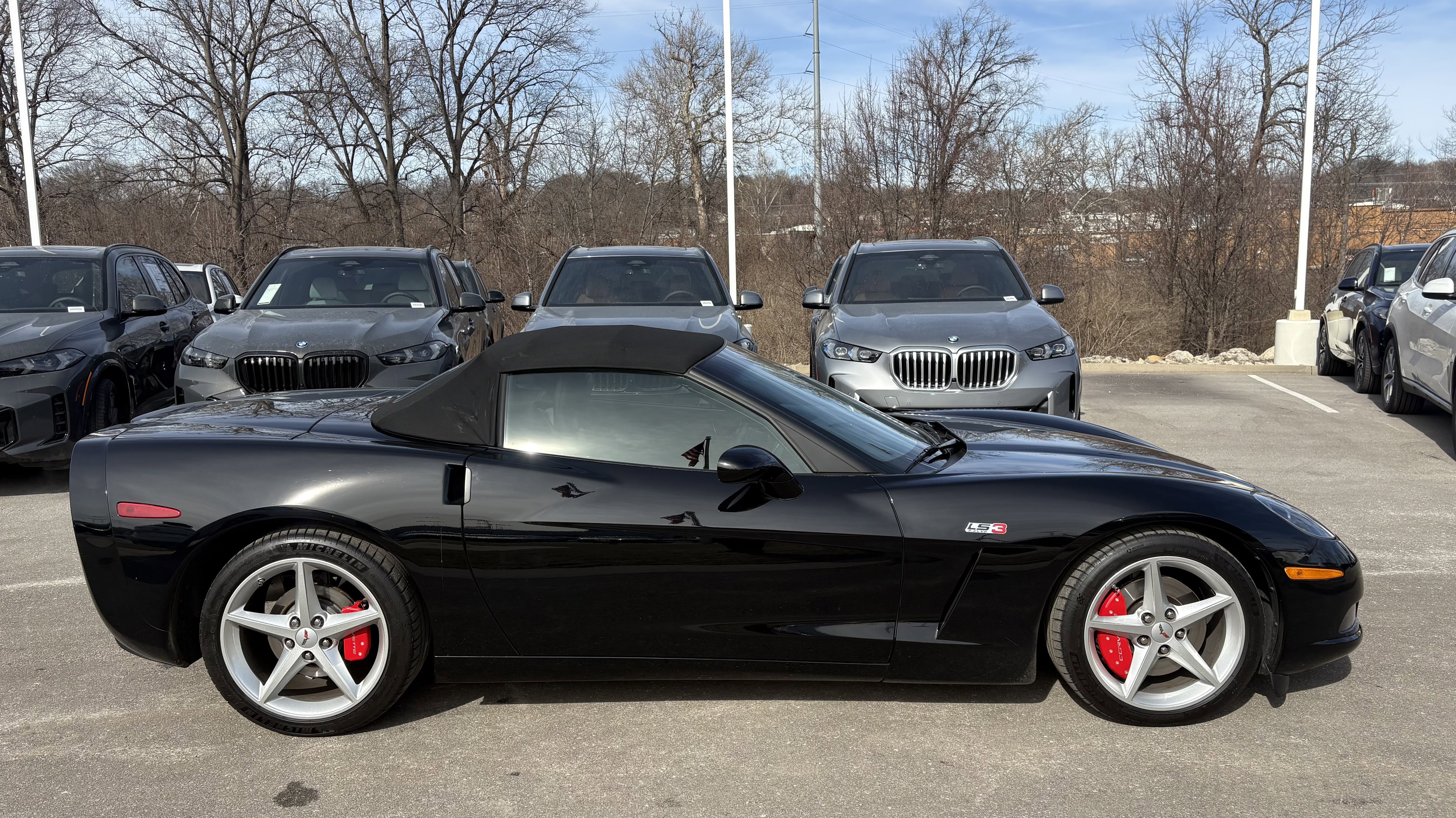 Used 2011 Chevrolet Corvette Convertible w/ Preferred Equipment Group image 11