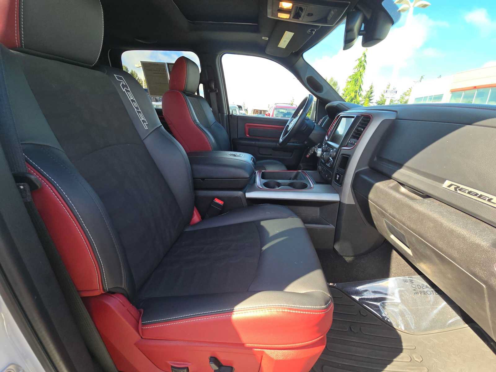 Used 2017 RAM 1500 Rebel w/ Luxury Group AWD/4WD image 11