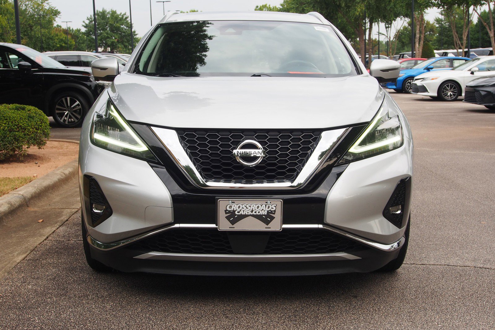 Used 2020 Nissan Murano Platinum image 2