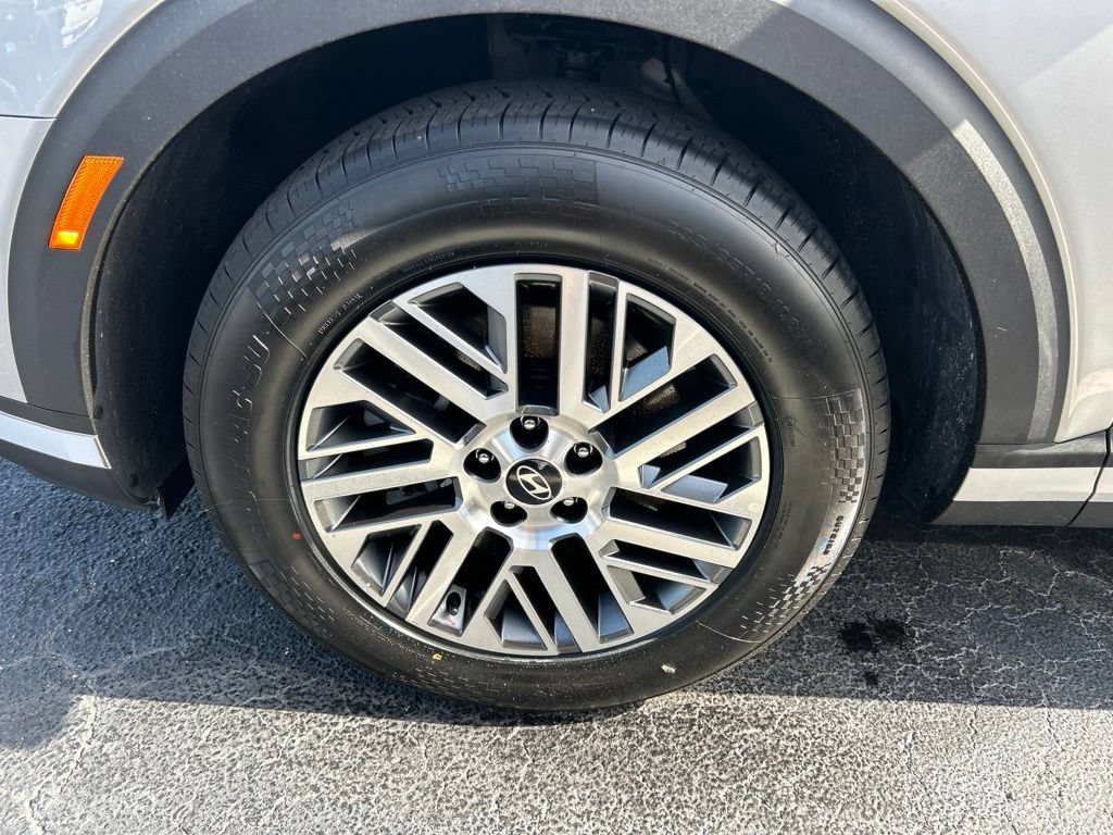 Used 2026 Hyundai Palisade SEL FWD image 51