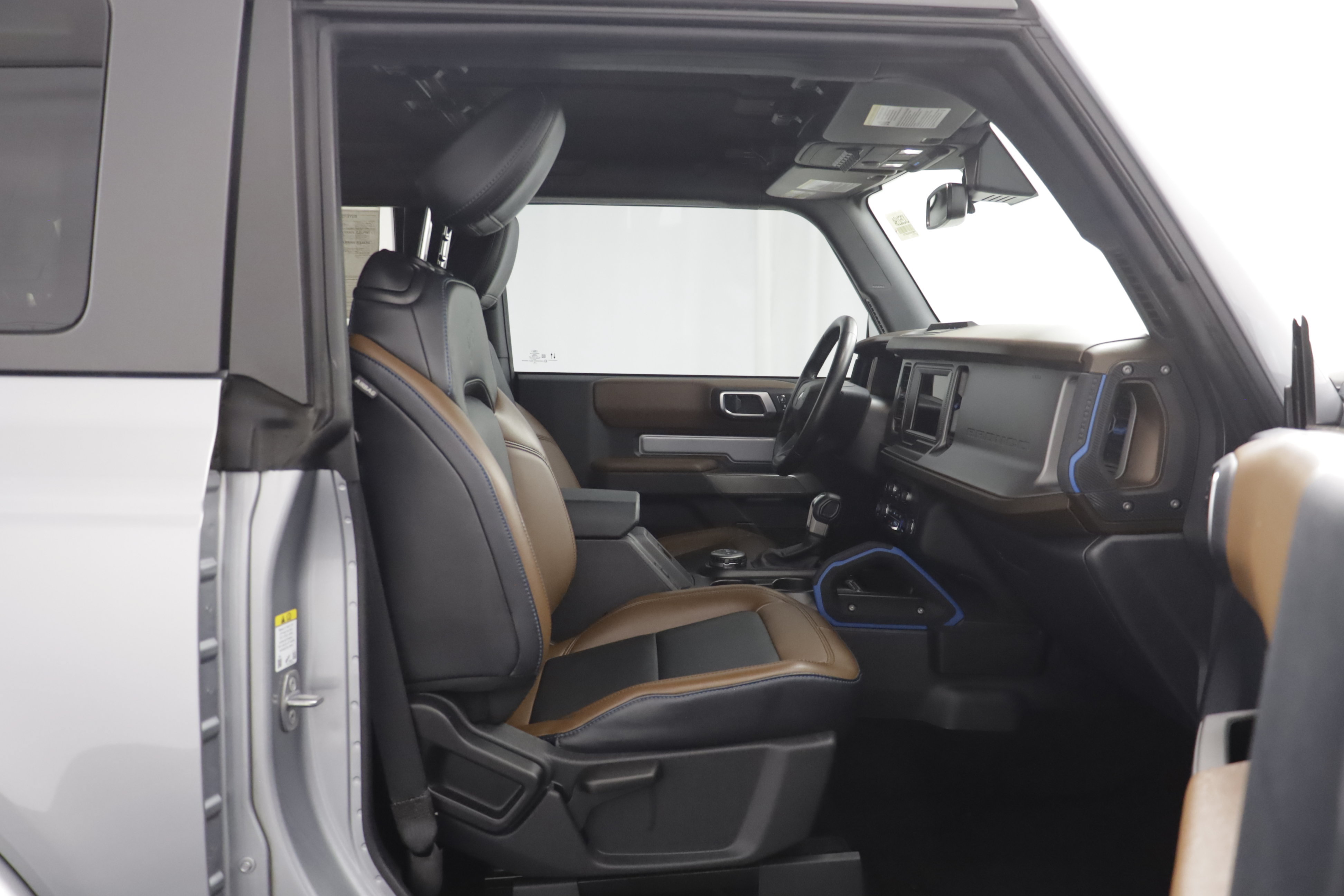 Used 2023 Ford Bronco Outer Banks AWD/4WD image 23