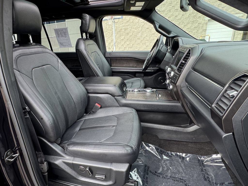 Used 2019 Ford Expedition Limited AWD/4WD image 37
