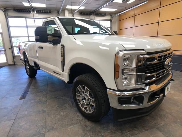 New 2025 Ford F250 XLT w/ 360-Degree Camera Package