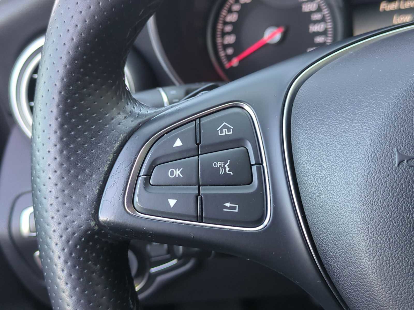 Used 2015 Mercedes-Benz C 300 4MATIC Sedan image 26