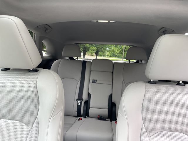 Used 2020 Lexus RX 450h AWD w/ Premium Package image 28