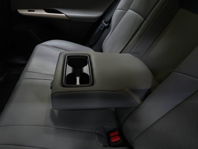 Used 2024 Toyota Venza Limited AWD/4WD image 17