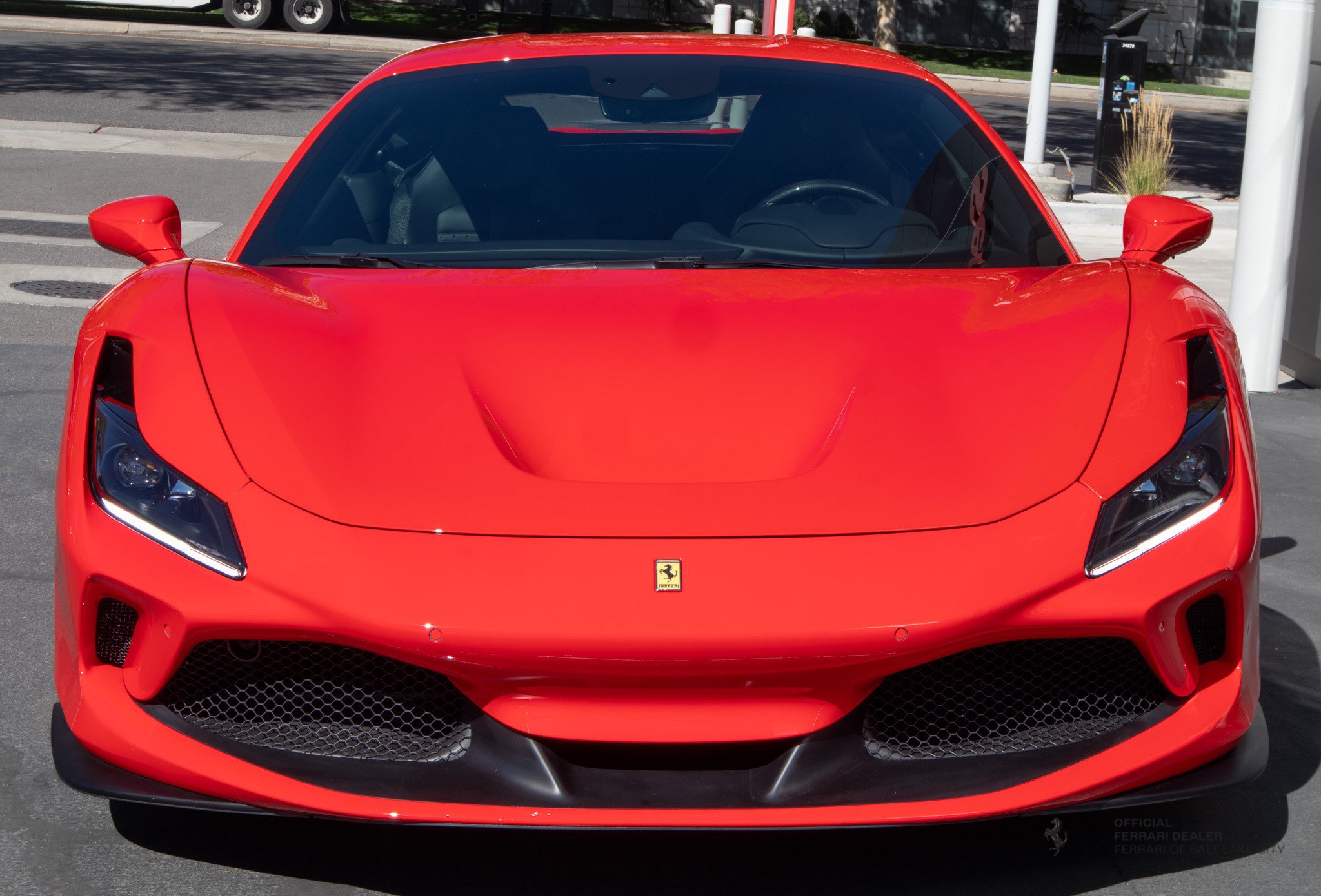 Used 2020 Ferrari F8 Tributo RWD image 10