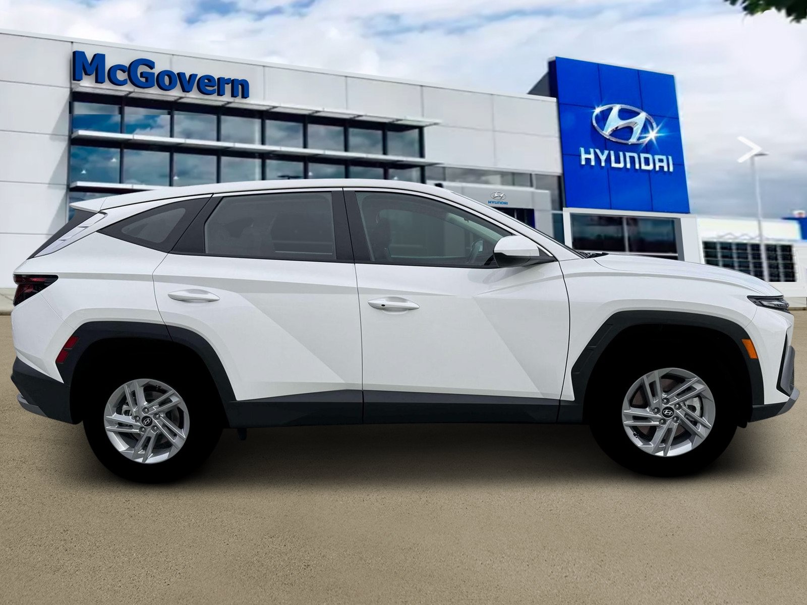 New 2026 Hyundai Tucson SE AWD/4WD image 9