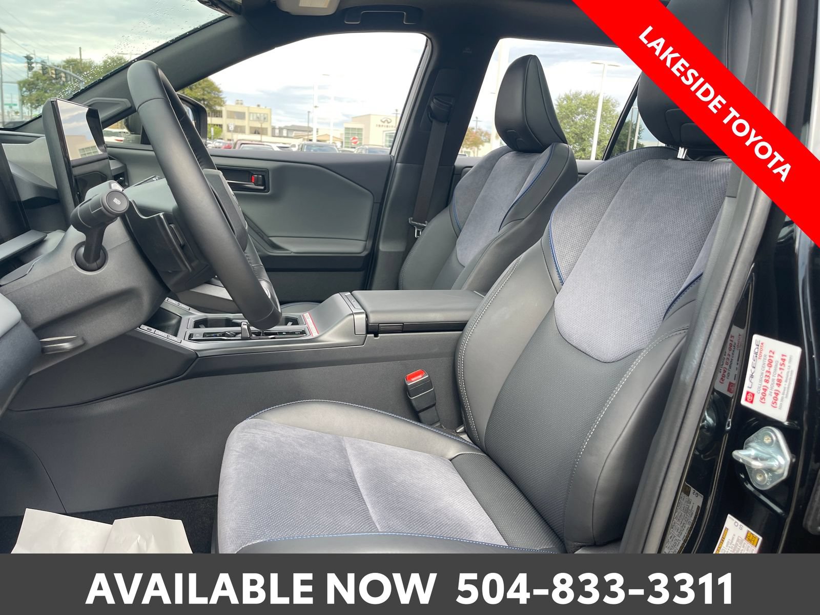 Certified 2026 Toyota RAV4 XSE w/ Panoramic Sun Roof Package AWD/4WD image 29