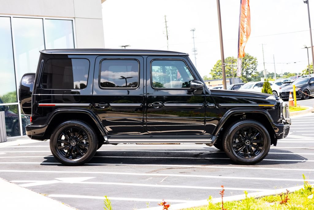 Used 2025 Mercedes-Benz G 550 image 9