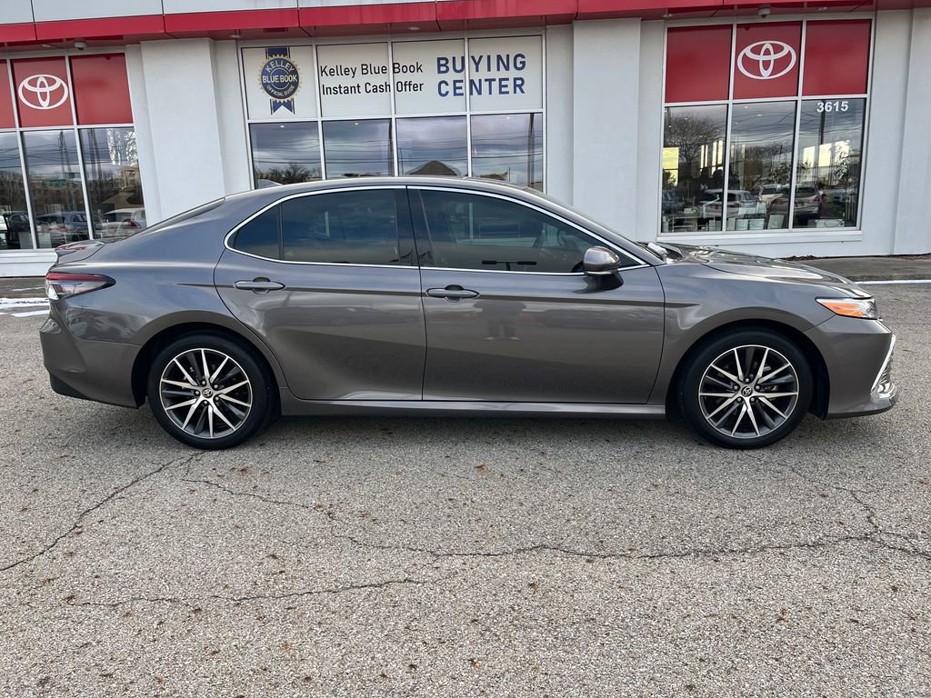Certified 2024 Toyota Camry XLE image 6