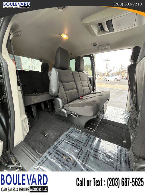 Used 2017 Dodge Grand Caravan SE w/ Power Window Group image 13