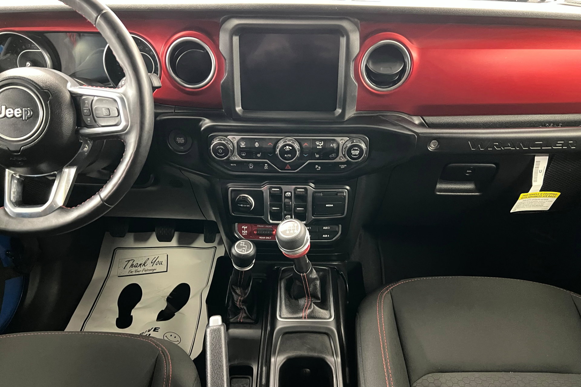 Used 2022 Jeep Wrangler Unlimited Rubicon w/ LED Lighting Group AWD/4WD image 14