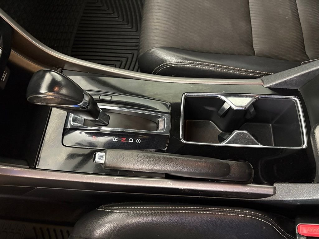 Used 2016 Honda Accord Sport image 26