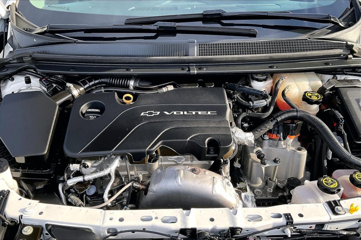 Used 2018 Chevrolet Volt LT FWD image 10