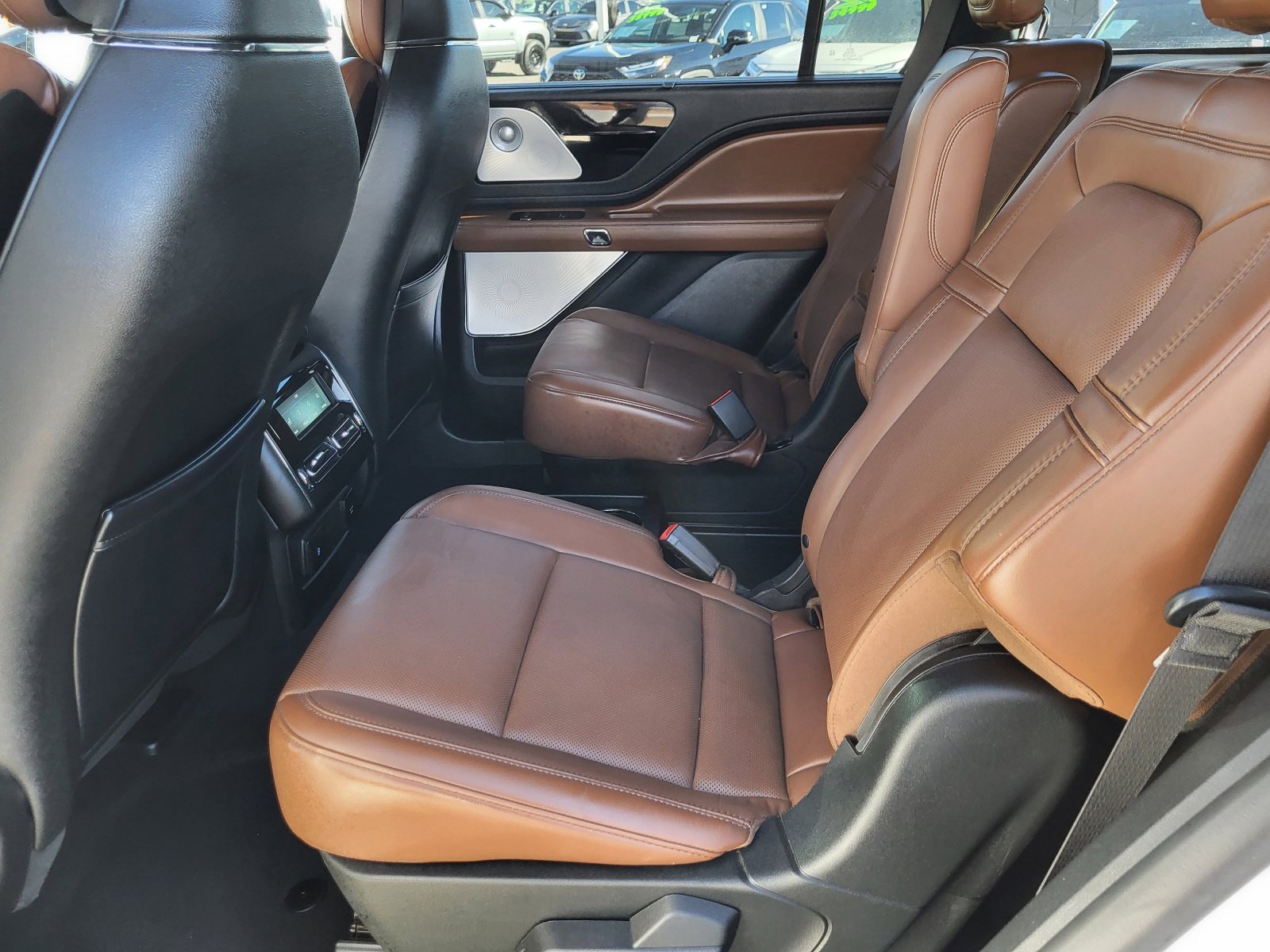 Used 2020 Lincoln Aviator Grand Touring w/ Equipment Group 302A image 17