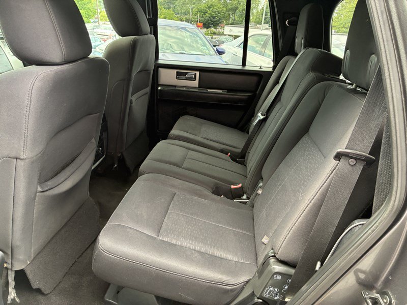 Used 2015 Ford Expedition XLT AWD/4WD image 15