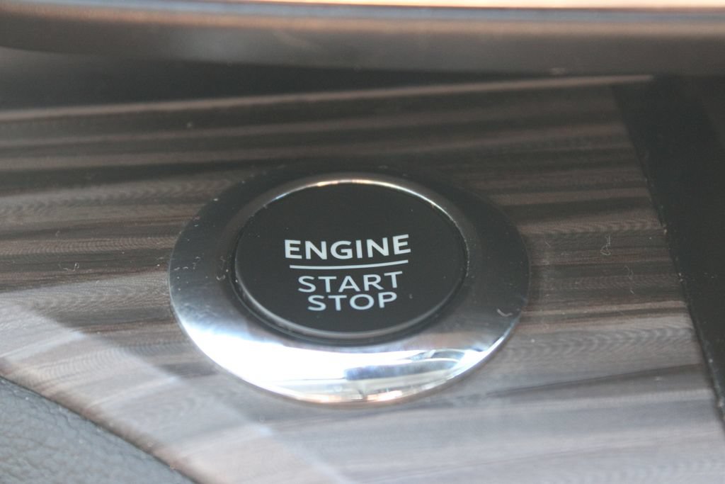 Used 2022 Ford Explorer Limited w/ Equipment Group 301A RWD image 44
