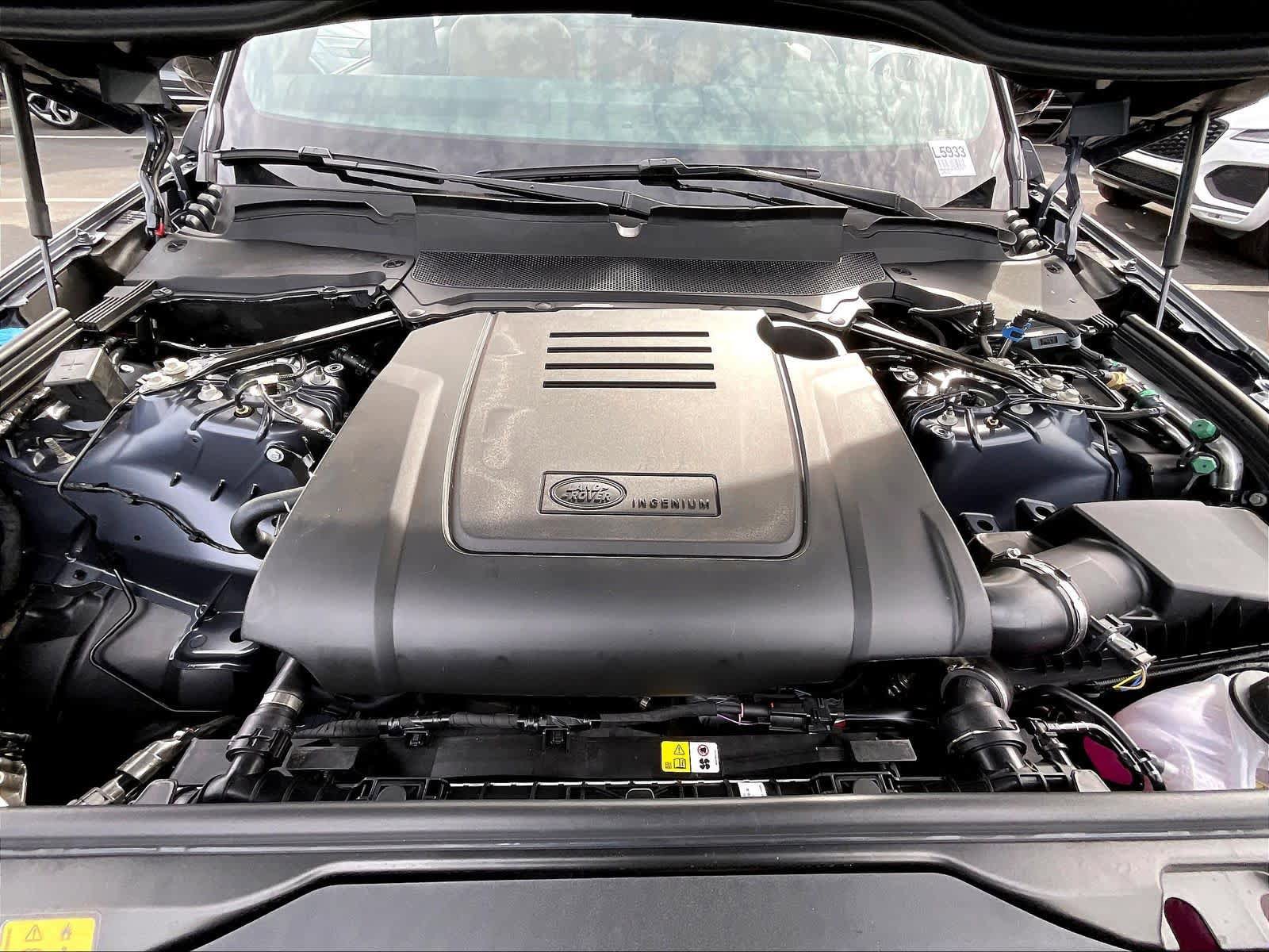 New 2026 Land Rover Discovery Dynamic SE AWD/4WD image 13