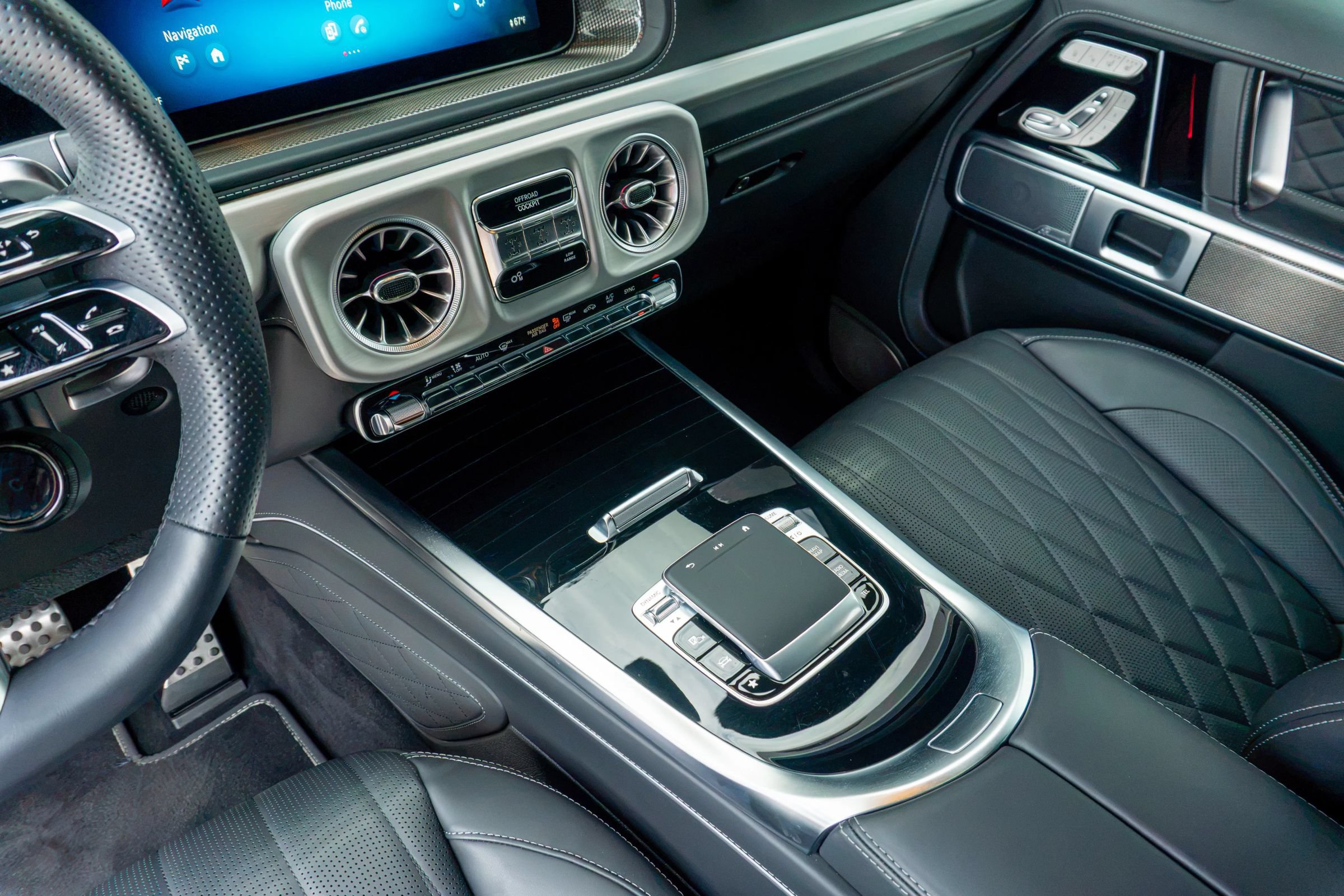 Used 2025 Mercedes-Benz G 63 AMG 4MATIC image 16