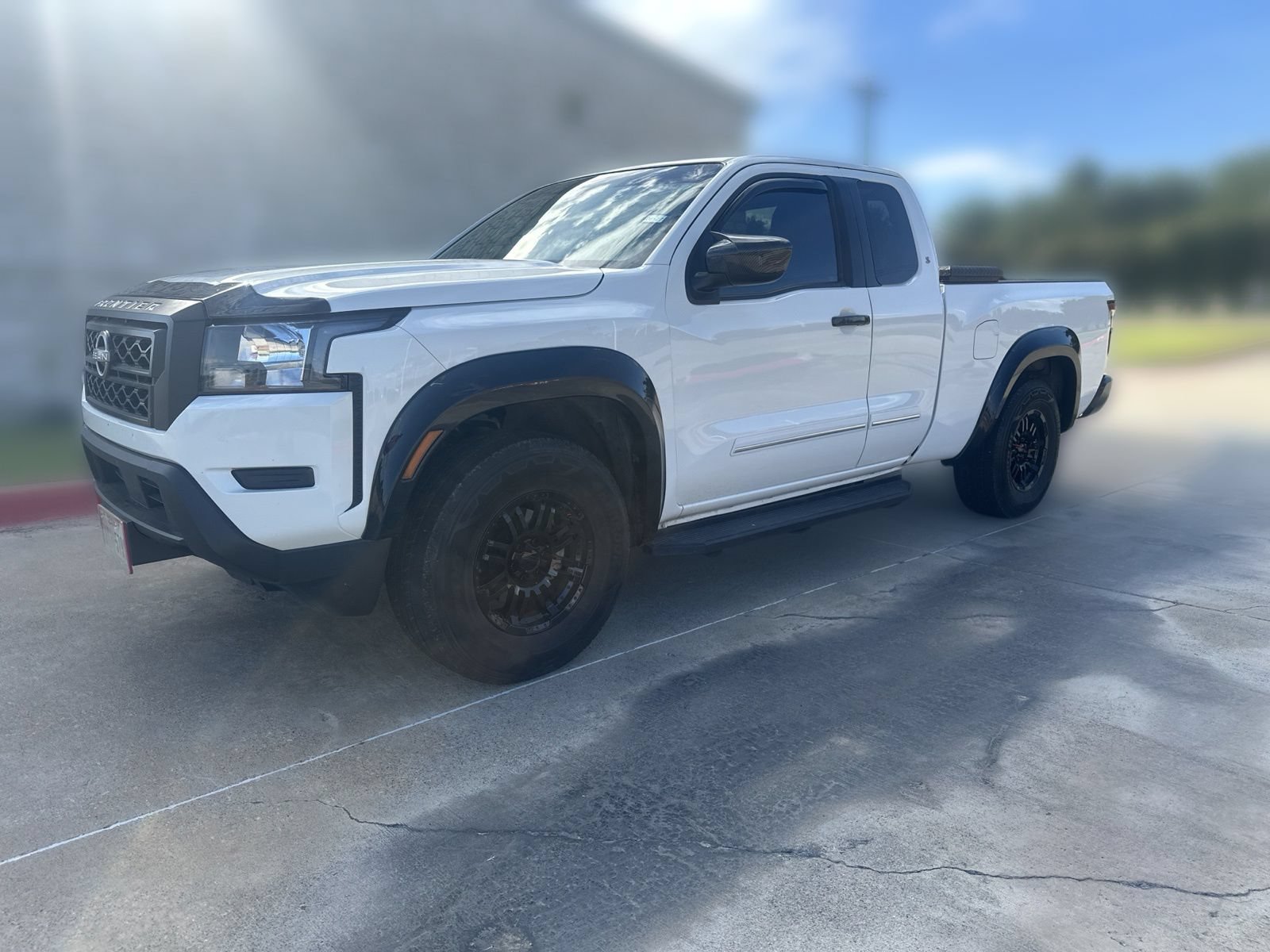 Used 2023 Nissan Frontier S w/ Technology Package RWD image 5