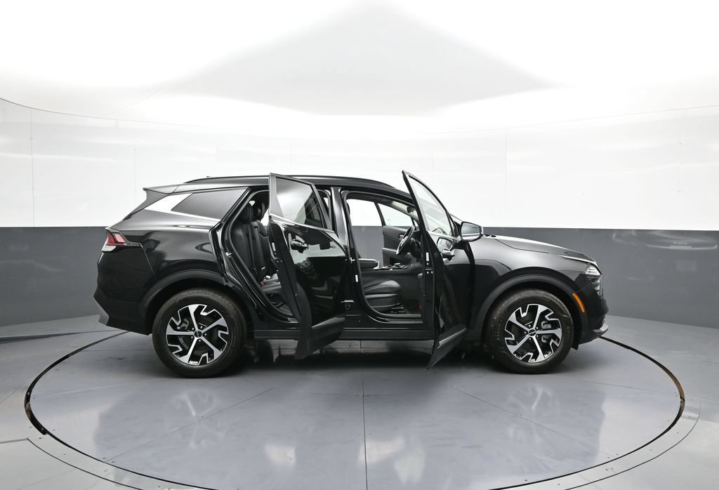 Certified 2025 Kia Sportage EX w/ EX Premium Package AWD/4WD image 43
