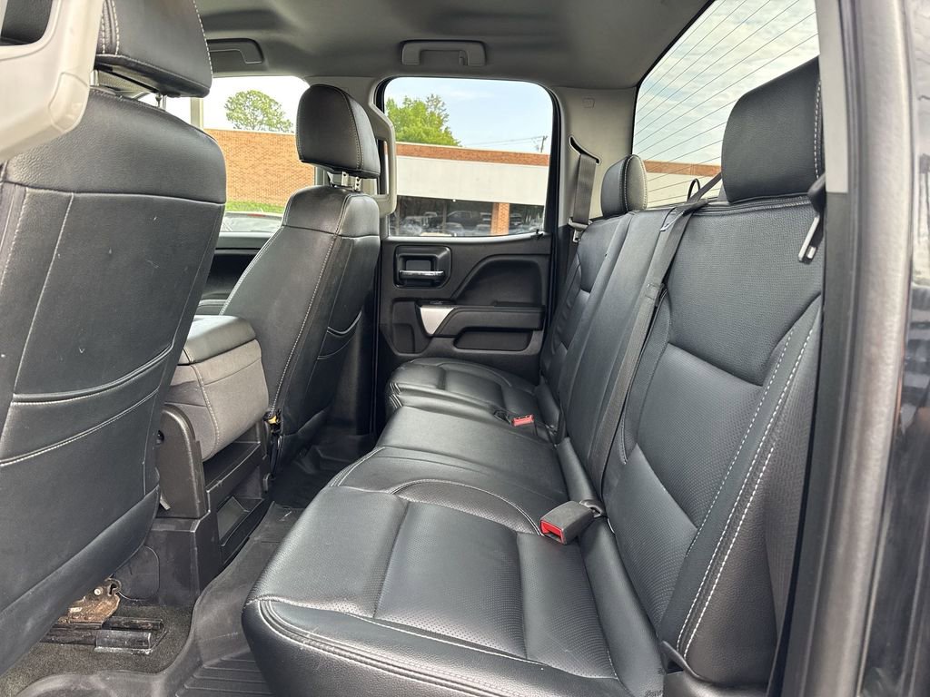 Used 2018 Chevrolet Silverado 1500 LT w/ All Star Edition image 21