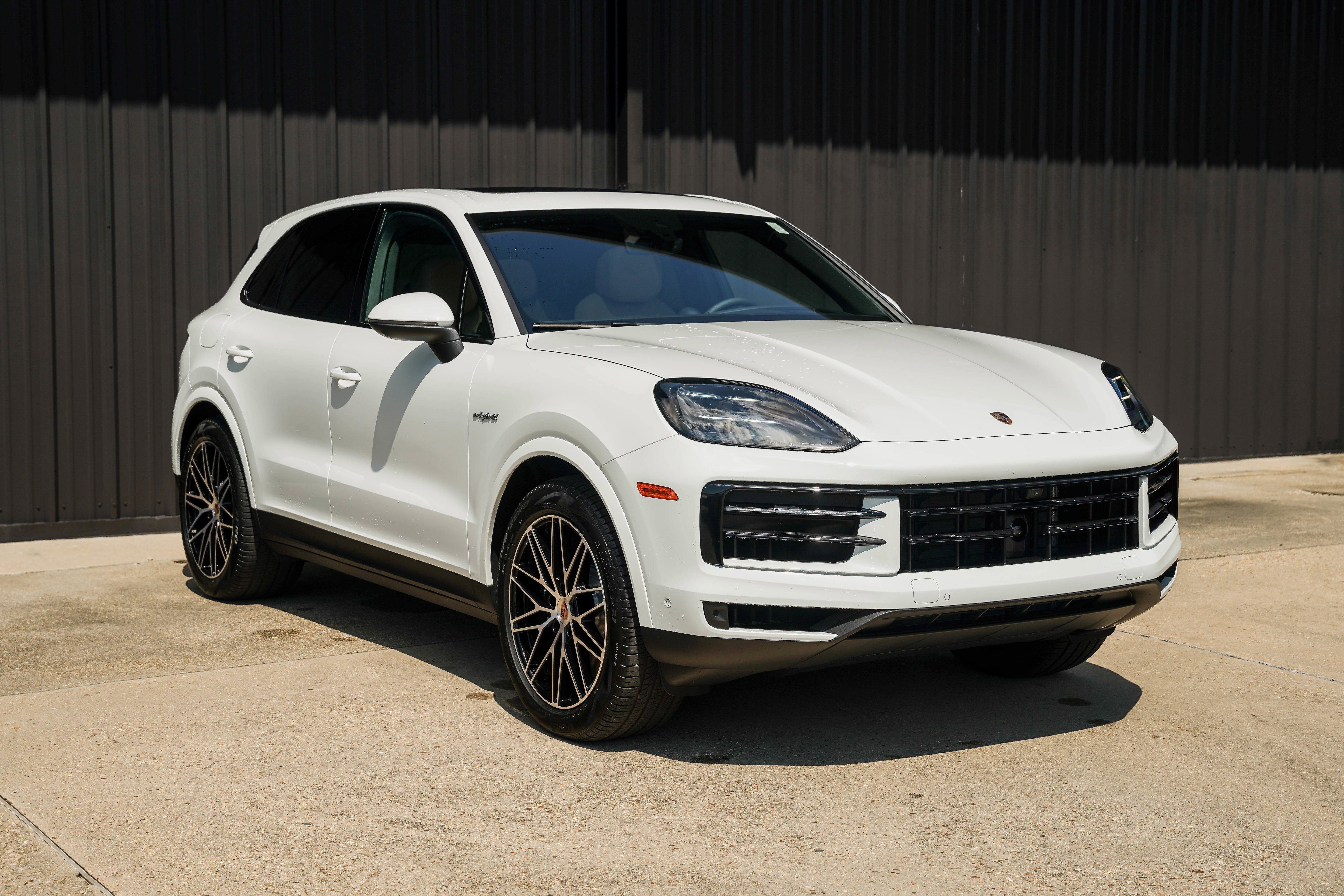 New 2026 Porsche Cayenne E-Hybrid image 7