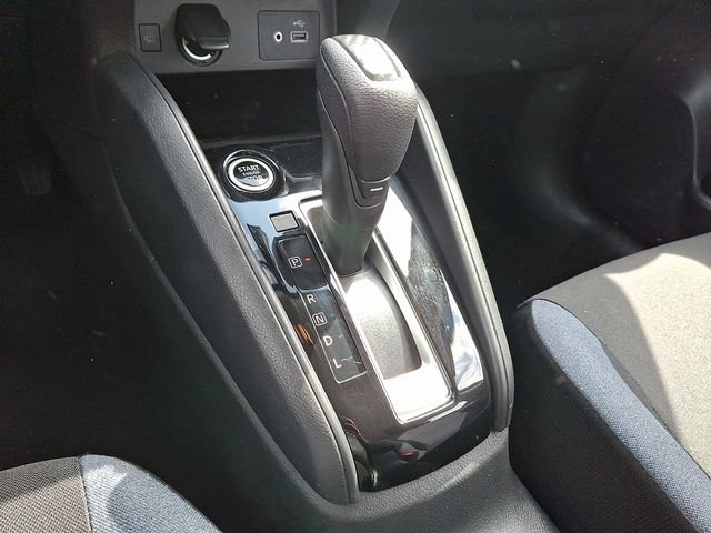 Used 2025 Nissan Versa SV image 15