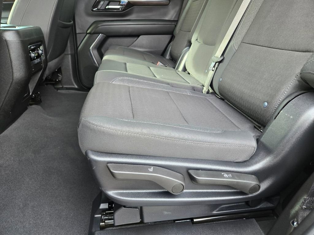 Used 2025 Chevrolet Tahoe LS w/ Max Trailering Package AWD/4WD image 11