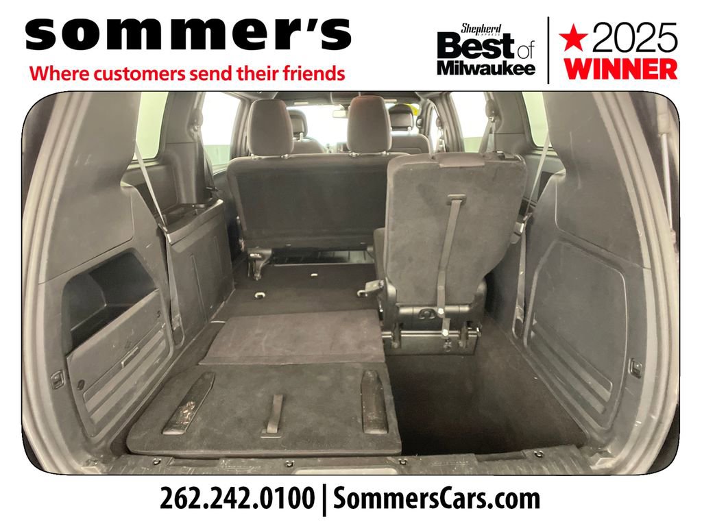 Used 2018 Dodge Grand Caravan SE image 27