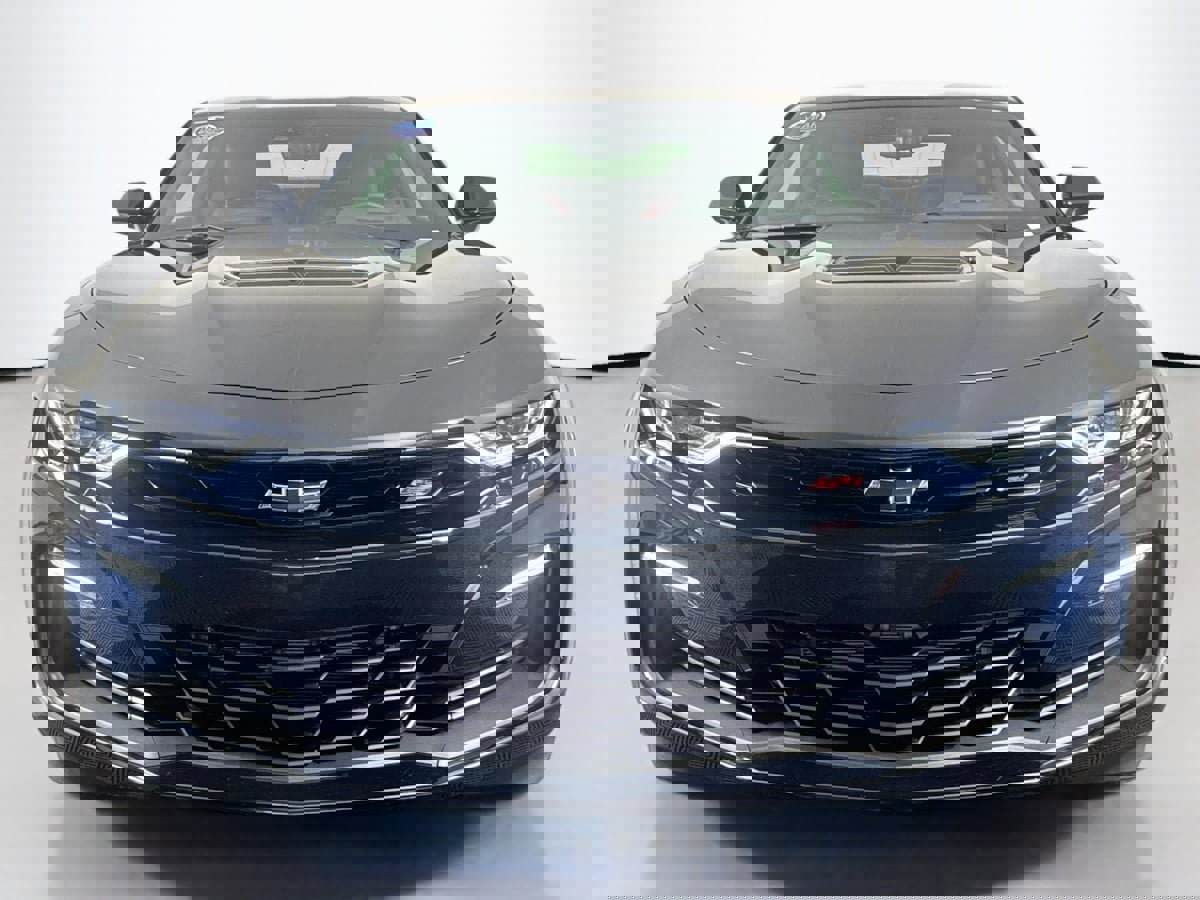 Used 2023 Chevrolet Camaro SS image 2