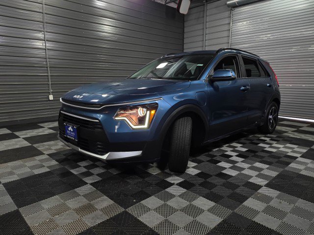 Used 2024 Kia Niro EX w/ EX Cold Weather Package image 38