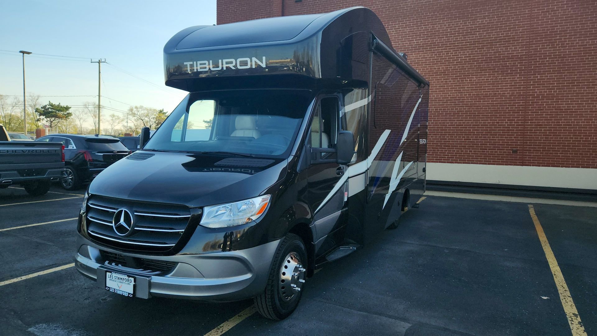 Used 2019 Mercedes-Benz Sprinter 170 image 1
