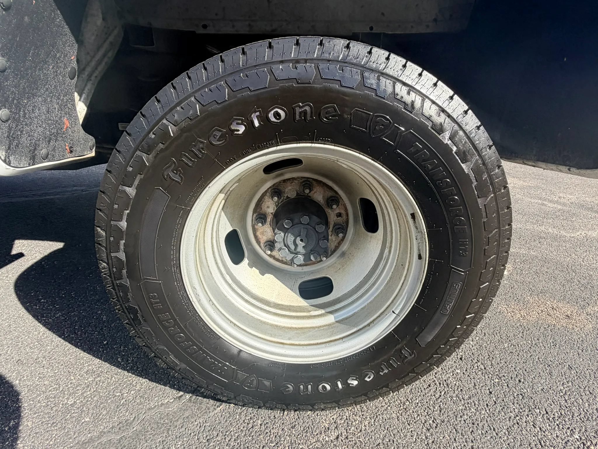 Used 2025 Ford F350 XLT AWD/4WD image 4