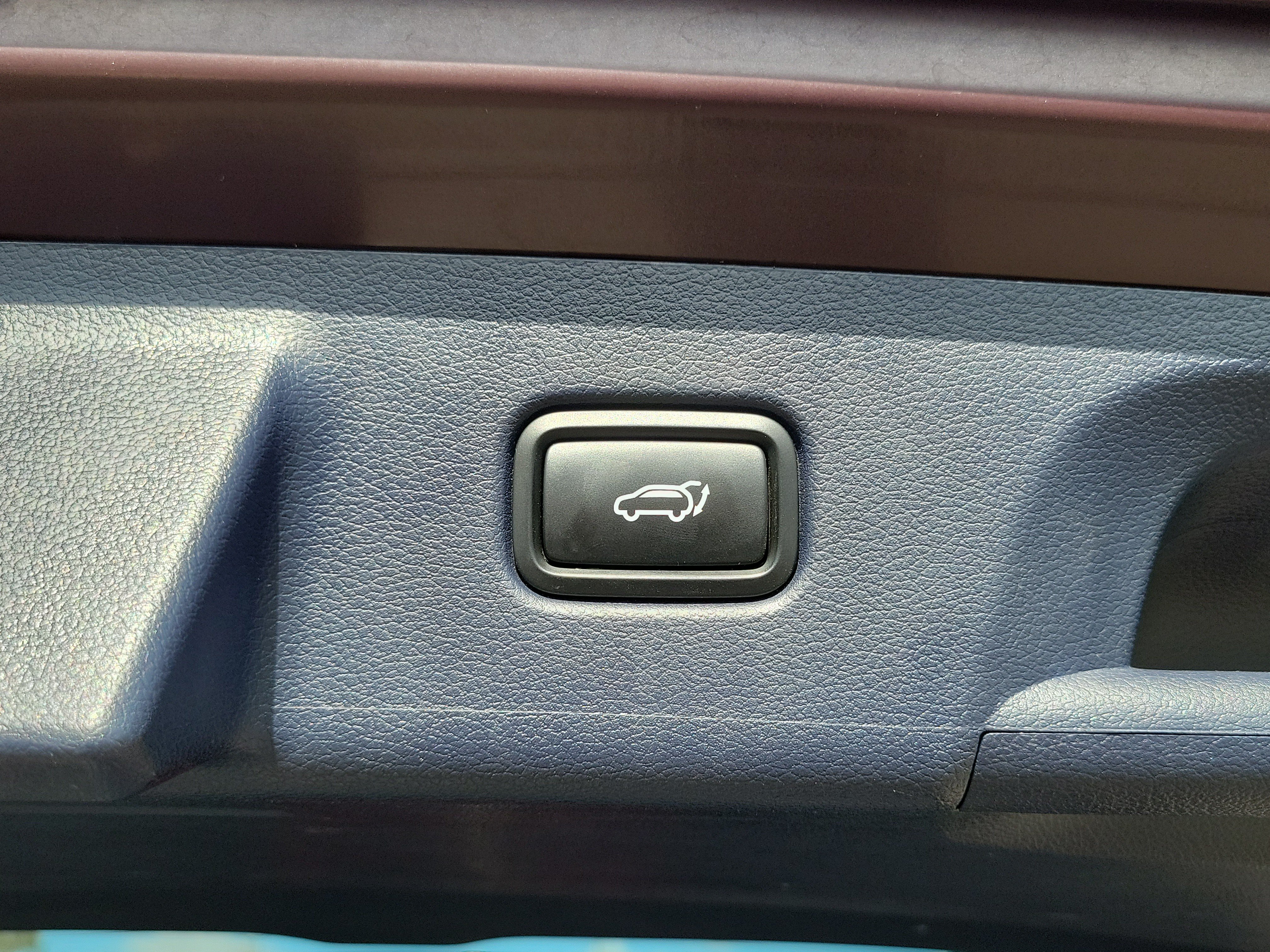 Used 2024 Hyundai Palisade Limited FWD image 21
