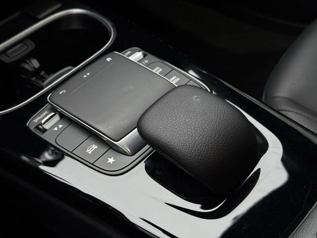 Used 2022 Mercedes-Benz CLA 250 4MATIC image 19