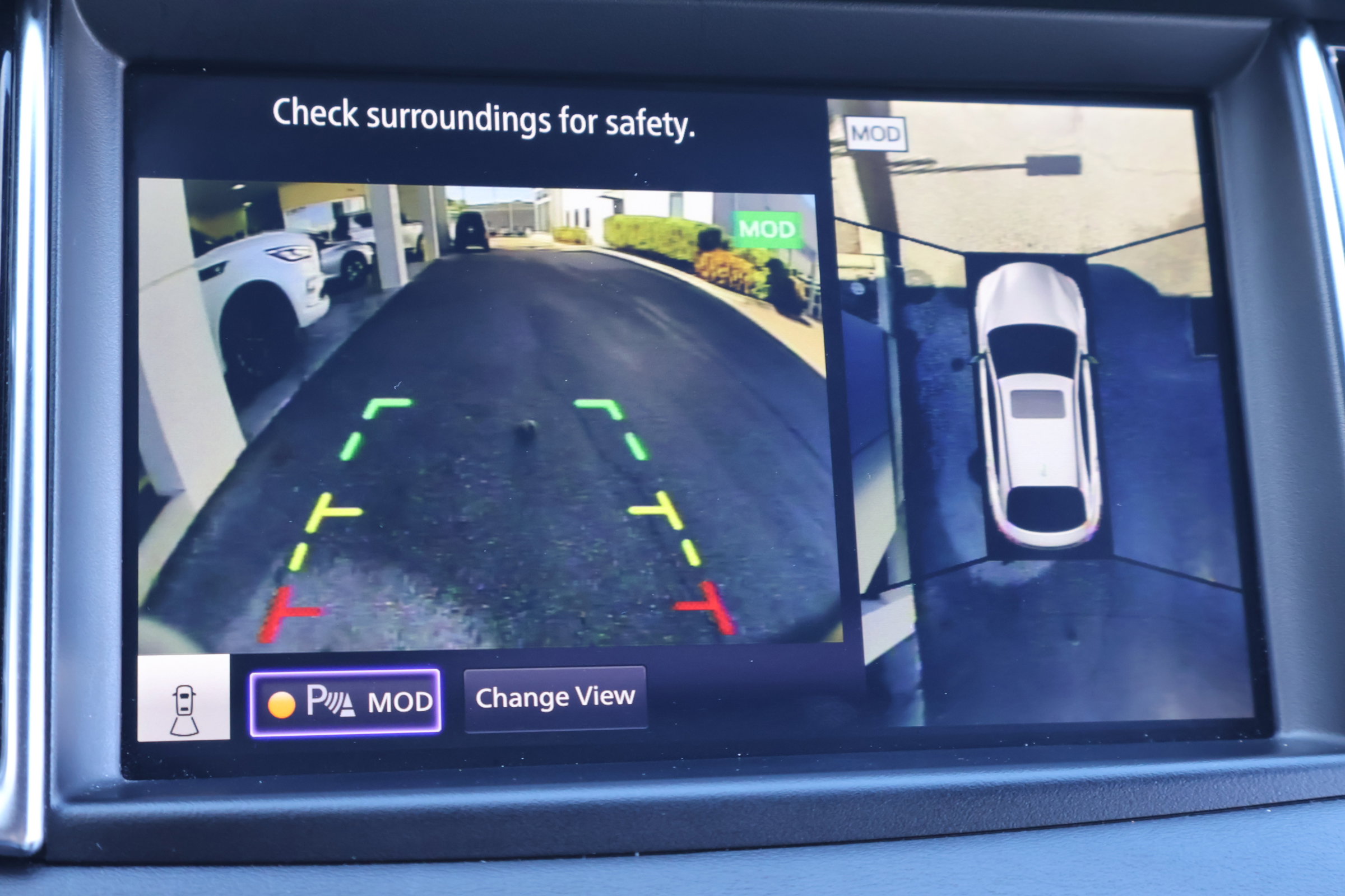 Certified 2023 INFINITI QX55 Essential image 4