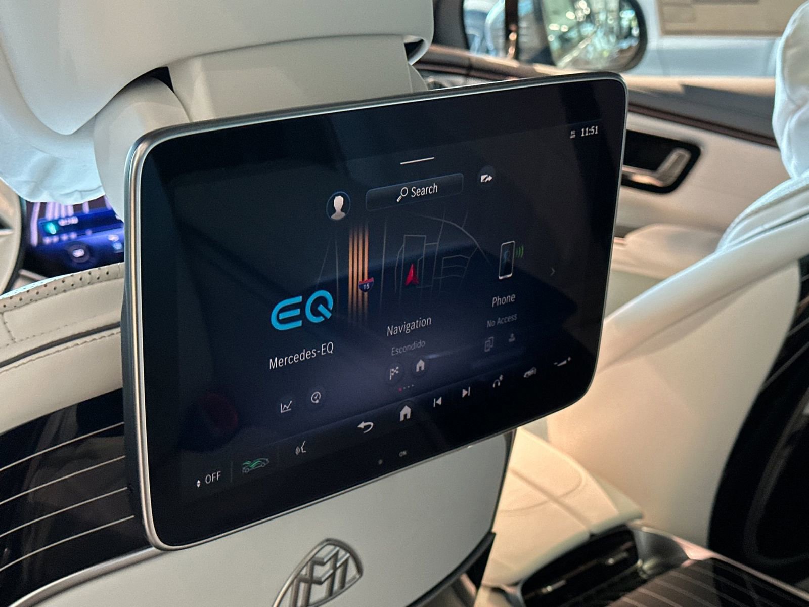 New 2025 Mercedes-Benz Maybach EQS 680 4MATIC image 15