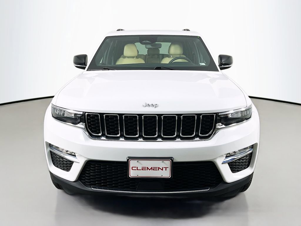 Used 2023 Jeep Grand Cherokee Limited AWD/4WD image 3