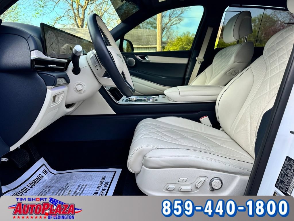 Used 2025 Genesis GV80 3.5T Prestige AWD/4WD image 36