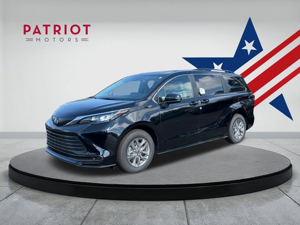 New 2025 Toyota Sienna LE