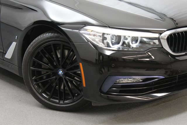 Used 2018 BMW 530e xDrive AWD/4WD image 3
